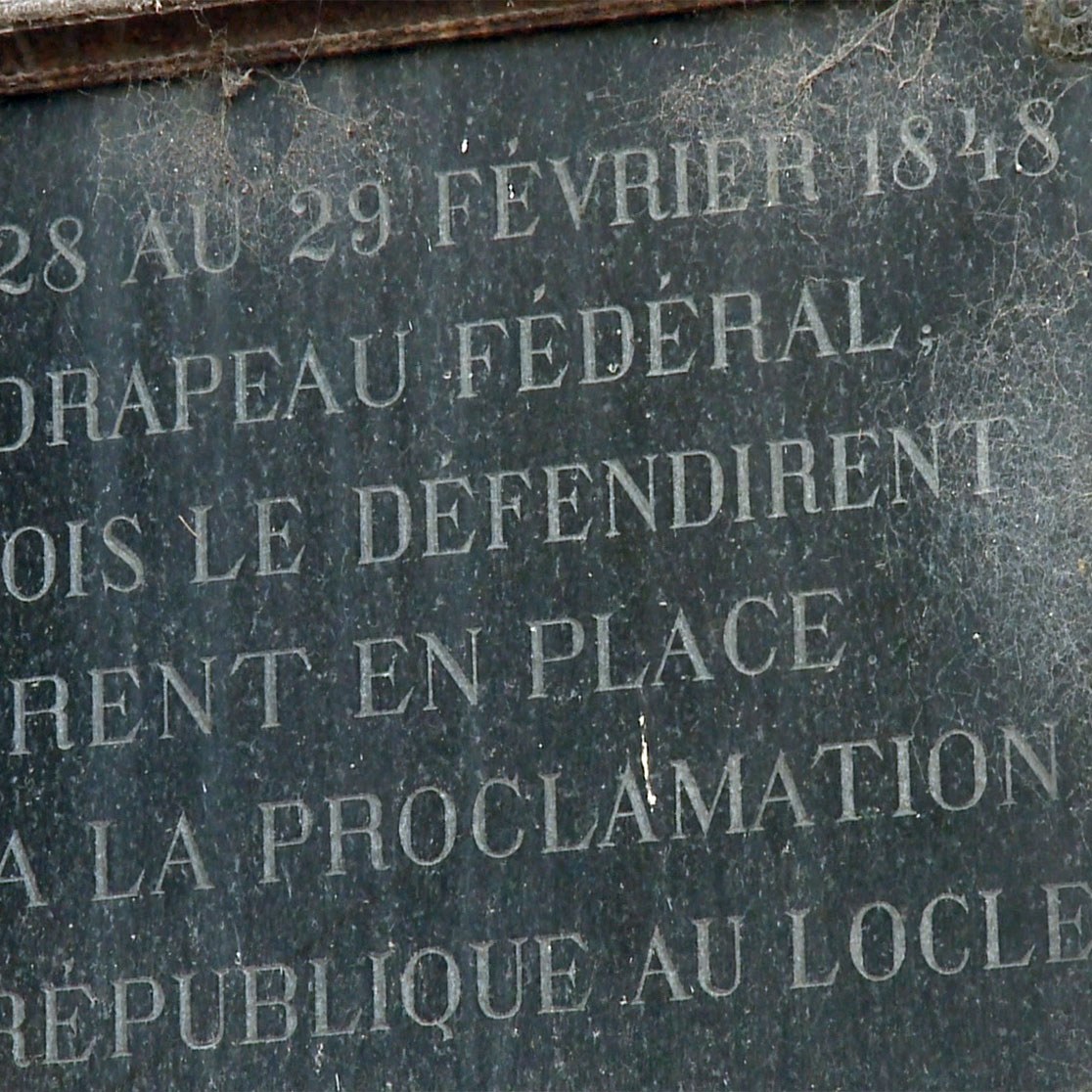 Plaque